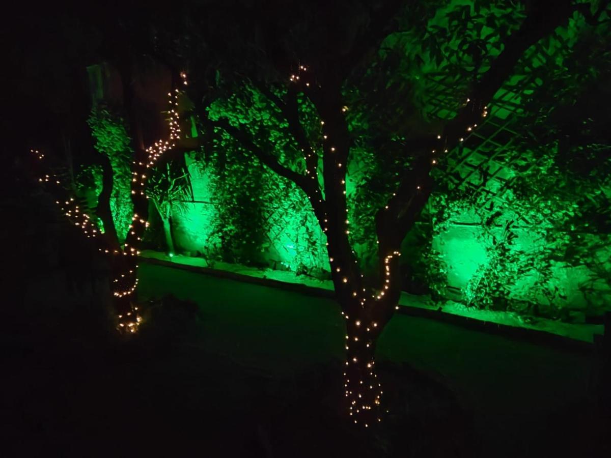 Chroma Italy - Chroma Deka Pensión Roma