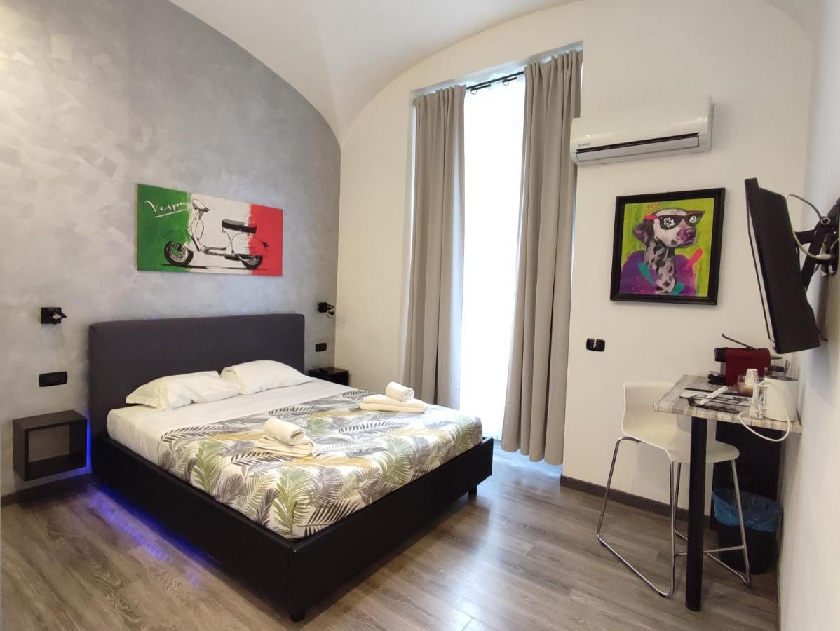 Chroma Italy - Chroma Deka Rom